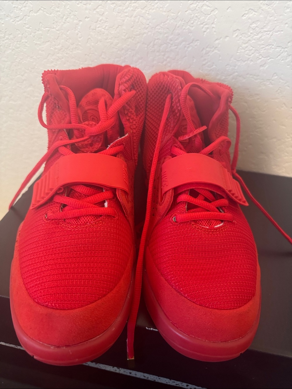 Nike Yeezy Red a October All-Red High-Top Sneakers - Picture 7 of 7